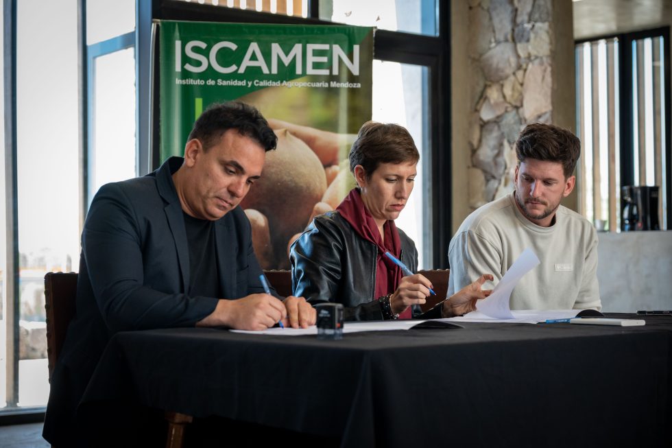 Mendoza impulsa bioinsumos para mejorar la alimentaci&oacute;n animal