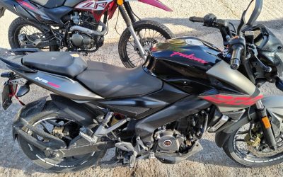 Cuatro motos retenidas y dos aprehendidos en Maipú durante operativos policiales