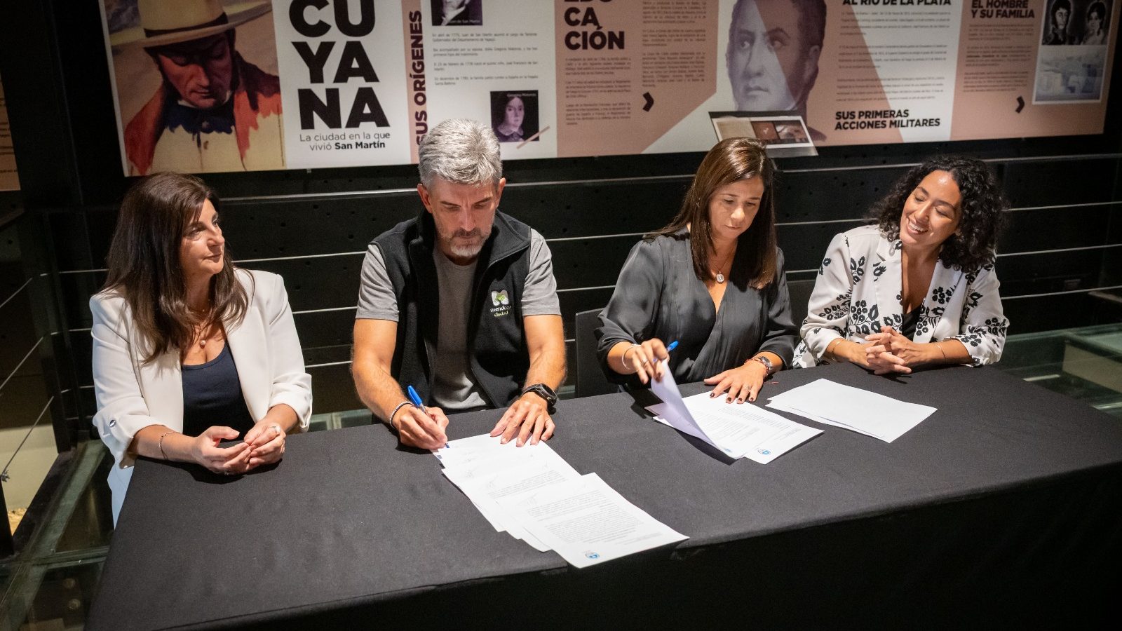 Mendoza y Ciudad firmaron un convenio para transformar la Casa de San Martín con una sala inmersiva de vanguardia