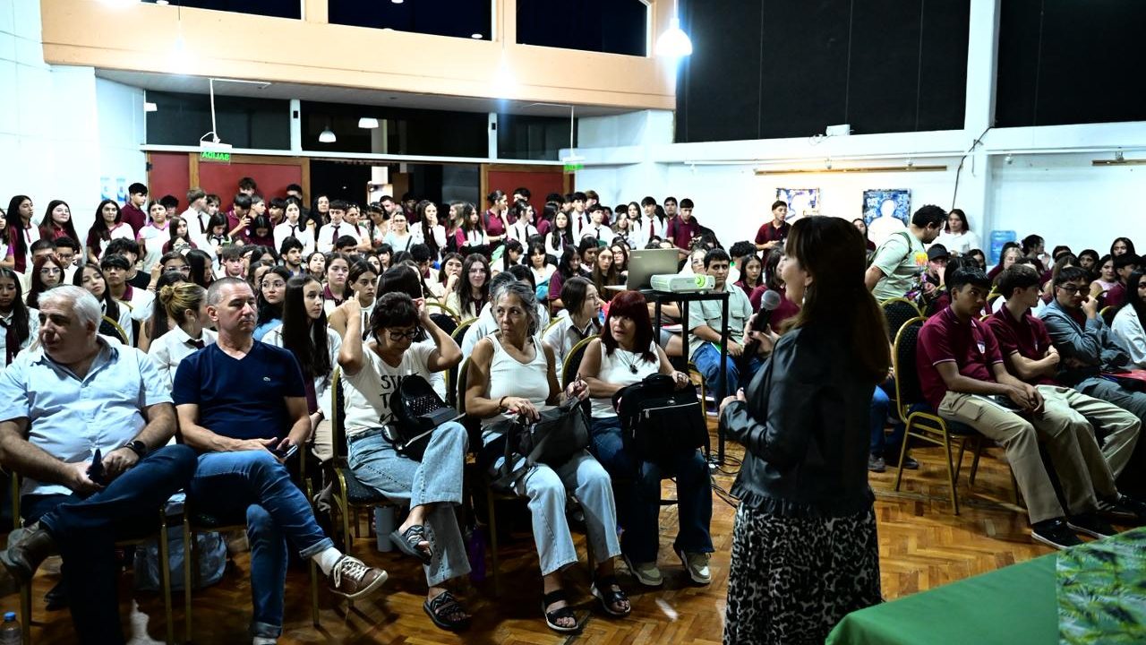 WhatsApp Image 2026-04-06 at 13.01.00 (1)