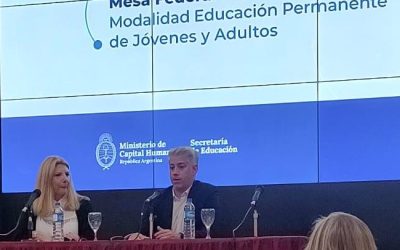 Mendoza expuso su modelo de CEPAS y avanzó en políticas de educación y formación profesional