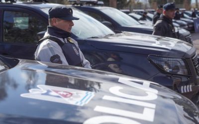 Control policial en General Alvear permitió secuestrar un arma y un vehículo en la vía pública