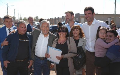 Mendoza avanza con soluciones habitacionales: entregaron 38 nuevas viviendas en Tunuyán