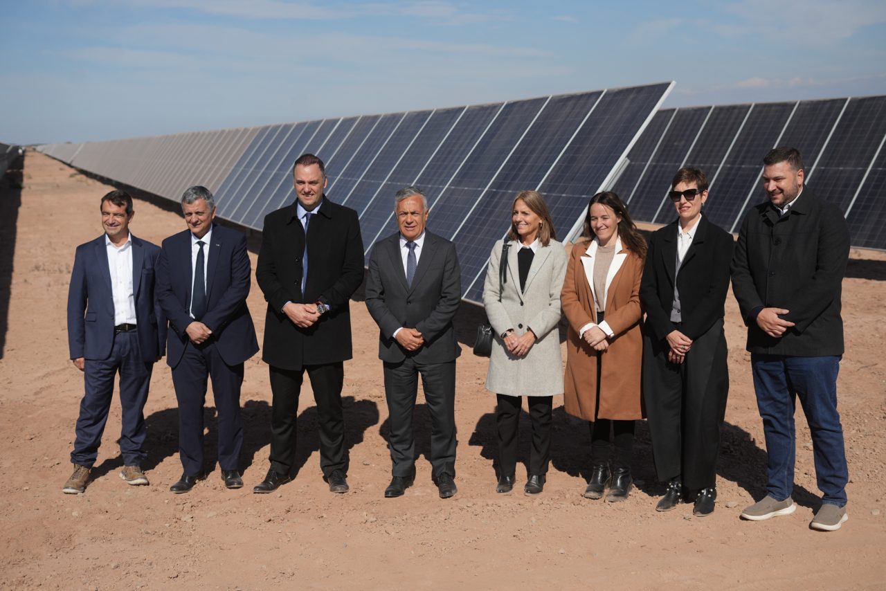 Mendoza inaugur&oacute; el mayor parque solar de Argentina con RIGI