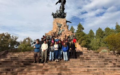 Estudiantes de Lavalle vivieron una experiencia educativa y cultural en el Parque General San Martín y el Cerro de la Gloria