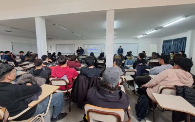 Técnicos de la Dirección de Minería compartieron una jornada de formación con estudiantes del ITU