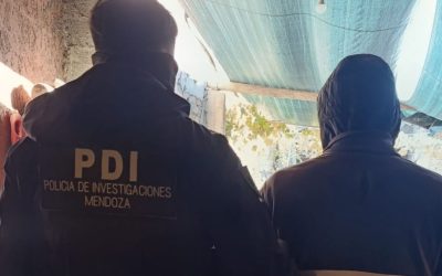 Allanamientos en Perdriel: la Policía secuestró armas, cocaína y más de 9 kilos de cannabis