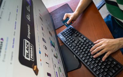 Defensa del Consumidor advierte sobre riesgos en el uso de tarjetas y préstamos digitales