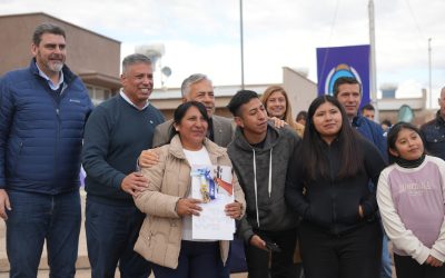 El Gobierno de Mendoza entregó 29 viviendas en el Valle de Uco y sostiene el ritmo de su política habitacional