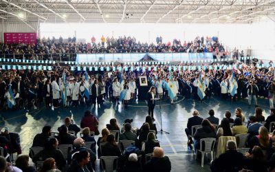Autoridades del gobierno escolar presenciaron los actos de promesa y juramento de lealtad a la Bandera Nacional