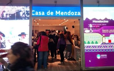 Gran convocatoria de 100% Mendocino en Casa de Mendoza