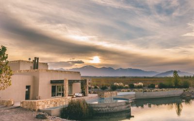 «Wine Enthusiast» pone a Mendoza entre los grandes destinos enoturísticos del mundo con cinco restaurantes de bodegas destacados