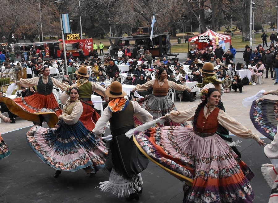 danza folclórica